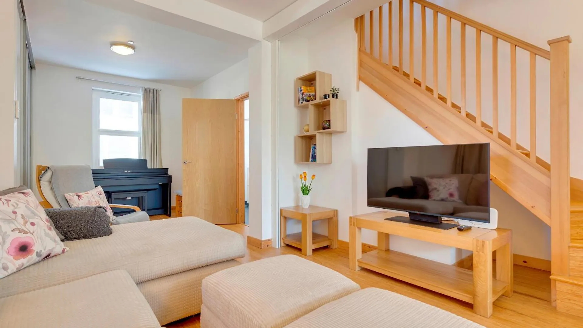 Stunning 3 Bed Terrace Close To Cambridge Station Pass The Keys